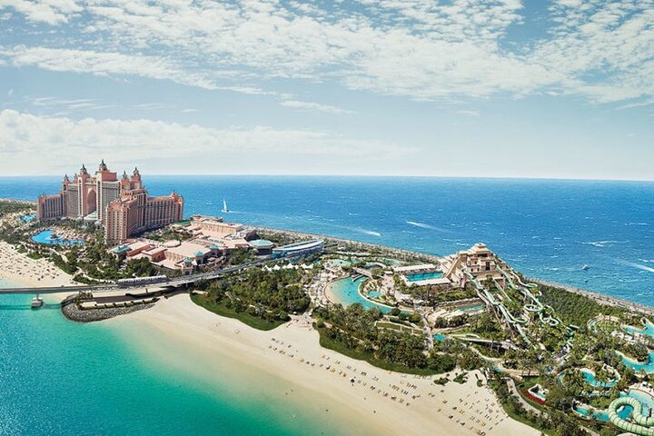 Atlantis Aquaventure Waterpark Day Pass with Transfers in Dubai