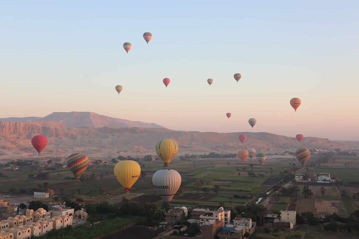 Luxor Sonnenaufgangs-Heißluftballonfahrt 2026 - ein atemberaubendes Himmelserlebnis