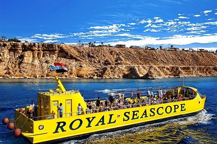 Semi-Submarine Underwater Tour with Transfer in Sharm El Sheikh