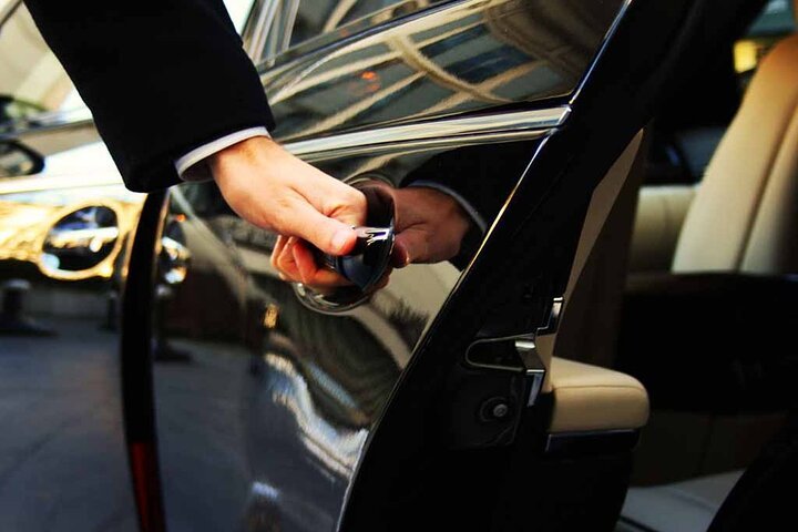 Private Car Transfer from Sharm El-Sheikh to Cairo
