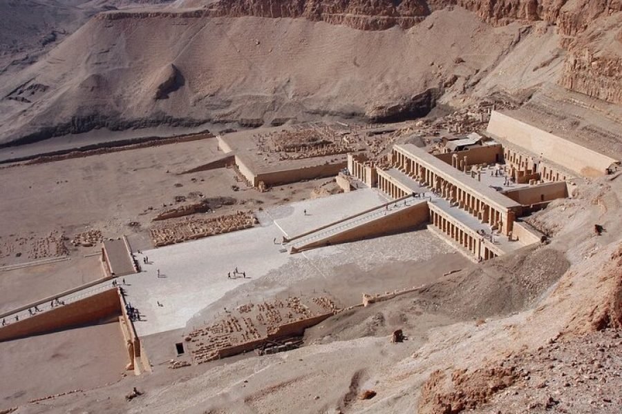 Full-Day Luxor Tour with Entrance Tickets from Hurghada