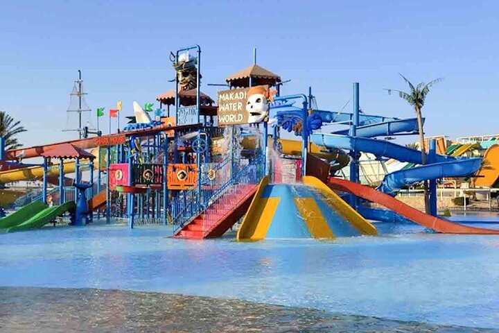 Makadi Water World Aqua Park Day Use with Lunch from Hurghada