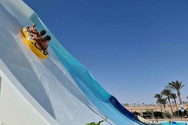 Makadi Water World Aqua Park Day Use with Lunch from Hurghada