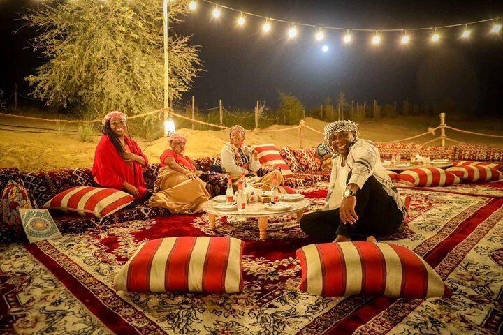 Safari nel deserto in jeep e cena beduina con osservazione delle stelle da Hurghada.